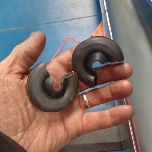 240326 1959 Jaguar MkIX repairs 6 1