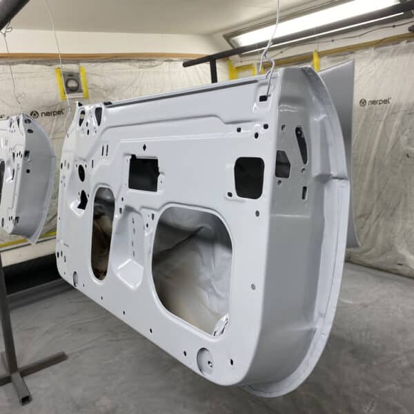 240326 1975 MGB GT V8 Primer 28