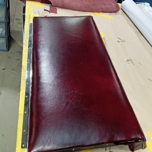 250326 1953 Aston Martin DB2 Rear Seats 7