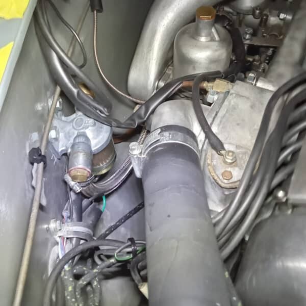 250326 1959 Jaguar MkIX Engine and Gearbox removal 12