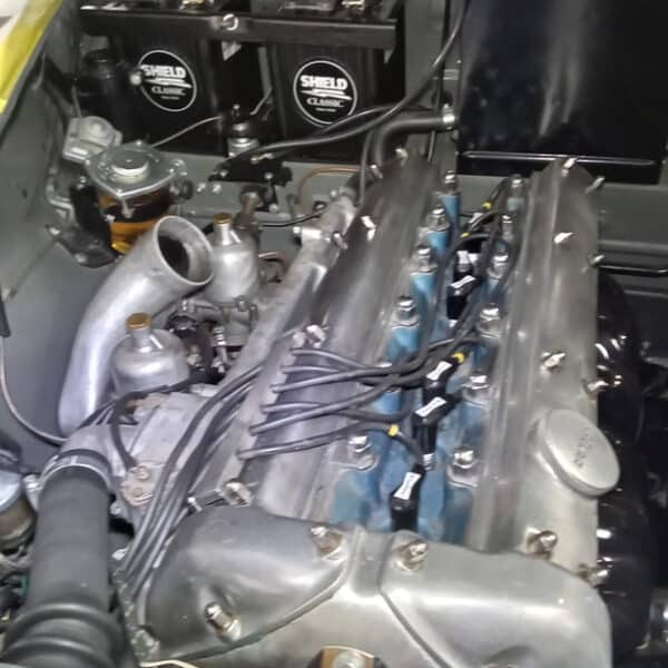 250326 1959 Jaguar MkIX Engine and Gearbox removal 13