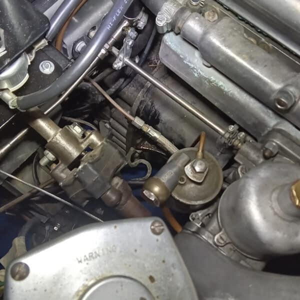 250326 1959 Jaguar MkIX Engine and Gearbox removal 17