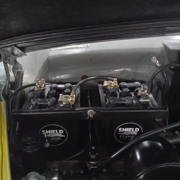 250326 1959 Jaguar MkIX Engine and Gearbox removal 21