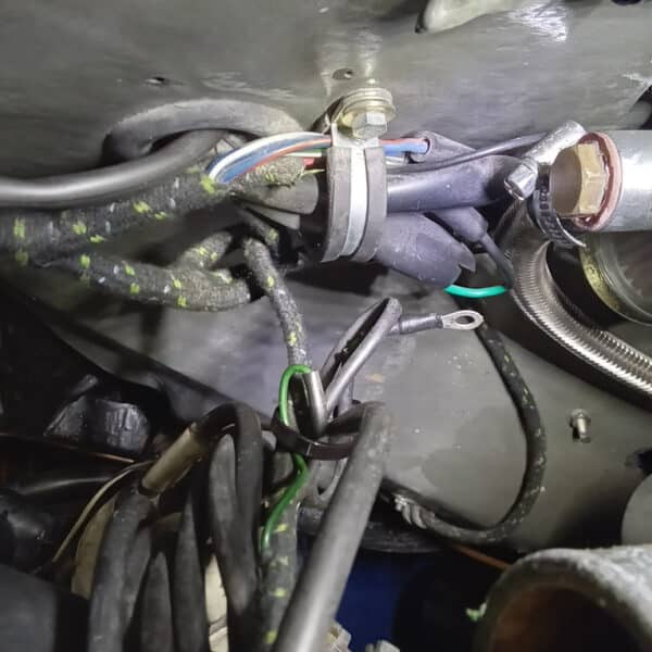 250326 1959 Jaguar MkIX Engine and Gearbox removal 29