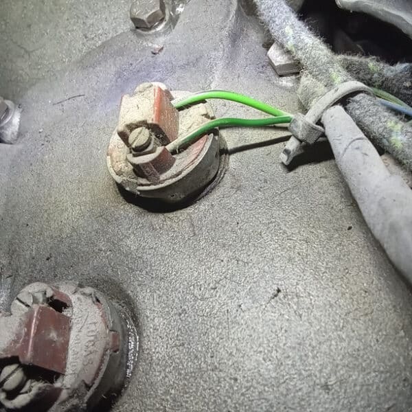 250326 1959 Jaguar MkIX Engine and Gearbox removal 34