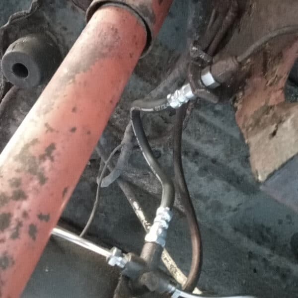 250326 1972 MGB Roadster Brakes Clutch Slave and Fuel Pump