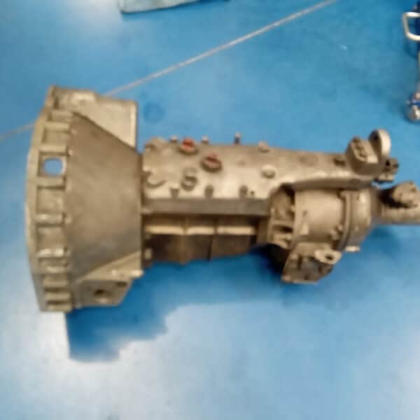 260326 1959 Jaguar MkIX Gearbox Removal 30