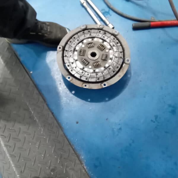 260326 1959 Jaguar MkIX Gearbox Removal 32