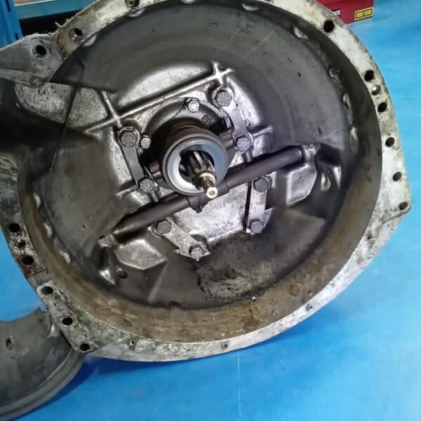 260326 1959 Jaguar MkIX Gearbox Removal 35