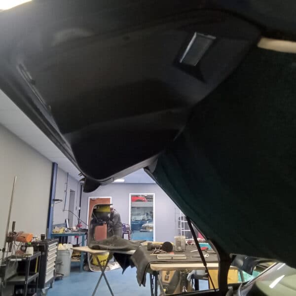 260326 1996 Bentley Continental R Refit 4