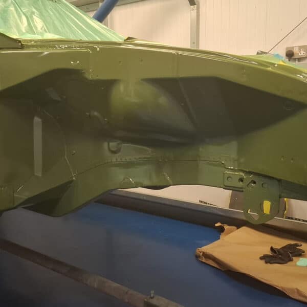 010426 1975 MGB GT V8 Underside Epoxy 7