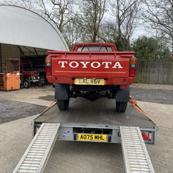 010426 1980 Toyota Hilux transport back to customer 2