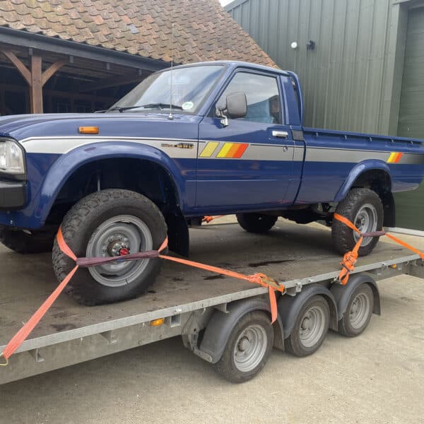 010426 1983 Toyota Hilux Collection