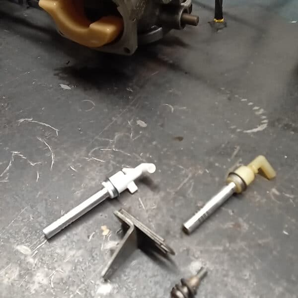 020426 1972 MG Roadster Carburettor Rebuild and Rework 18