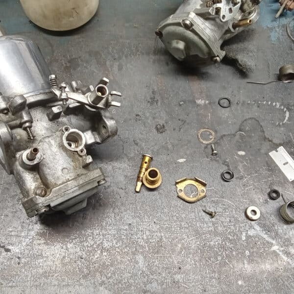 020426 1972 MG Roadster Carburettor Rebuild and Rework 4