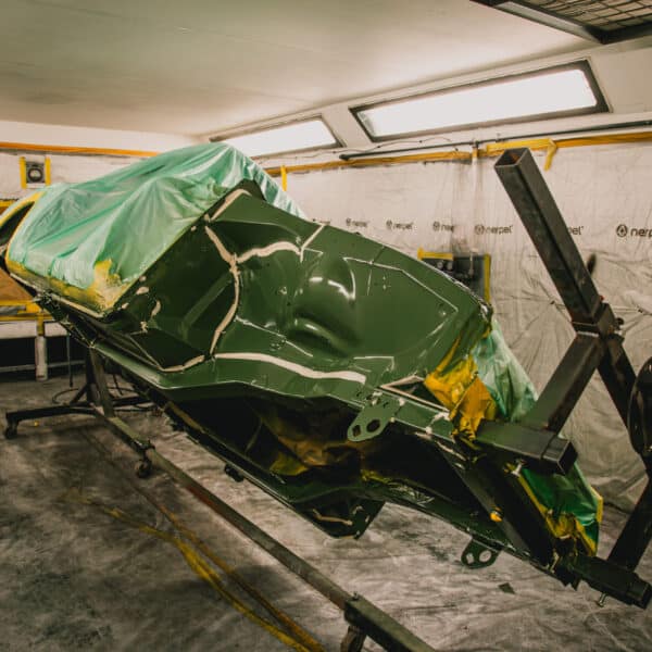 020426 1975 MGB GT V8 Raptorguard 2