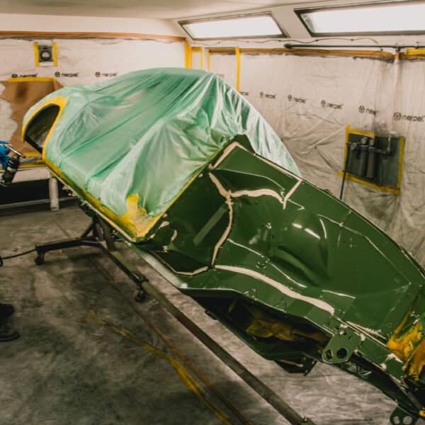 020426 1975 MGB GT V8 Raptorguard 24