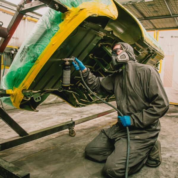 020426 1975 MGB GT V8 Raptorguard 42