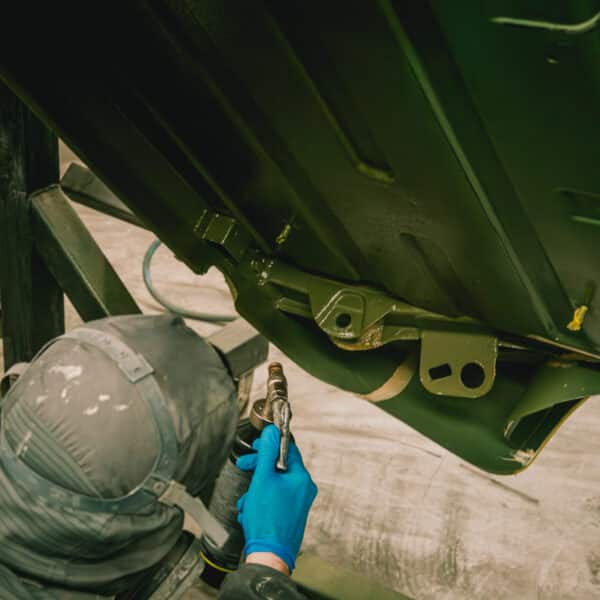 020426 1975 MGB GT V8 Raptorguard 48