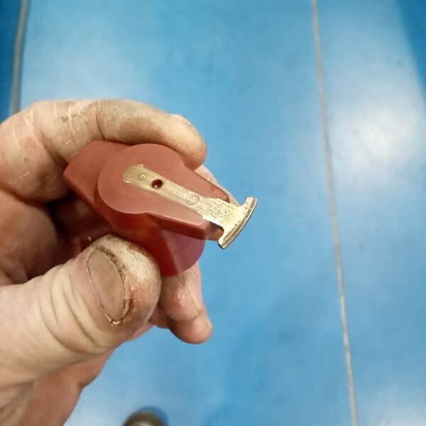 020426 1983 Toyota Hilux Customer Jobs 11