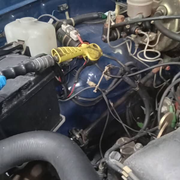 020426 1983 Toyota Hilux Customer Jobs 19