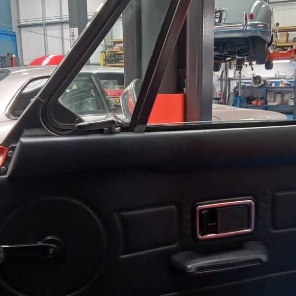 070426 1978 MGB GT Door Parts Thermostat Gasket and Run Up 3 1