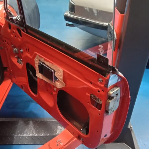 070426 1978 MGB GT Door Parts Thermostat Gasket and Run Up 7 1