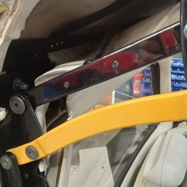 070426 1991 Nissan Figaro New Hood 10