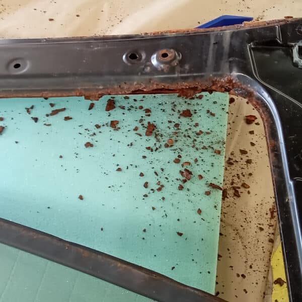 070426 1991 Nissan Figaro New Hood 6