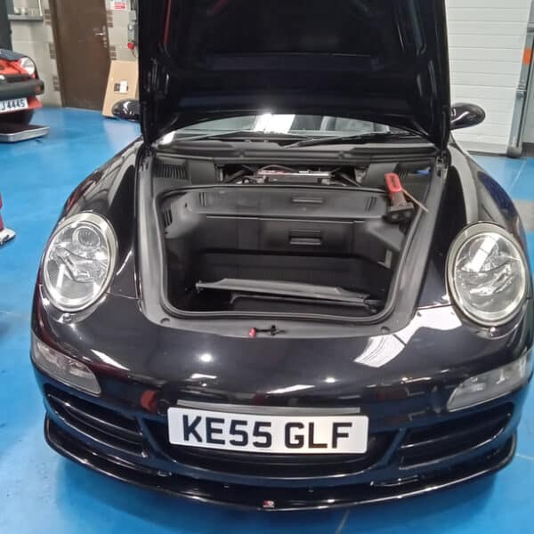 070426 2005 Porsche 911 PDI 5