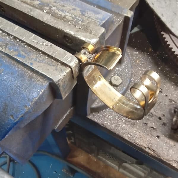 080426 1959 Jaguar MkIX Exhaust modifications 6