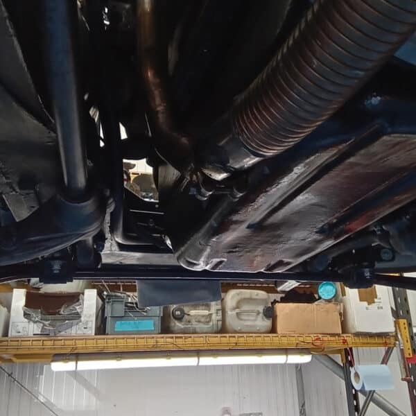 080426 1959 Jaguar MkIX Exhaust refit 4