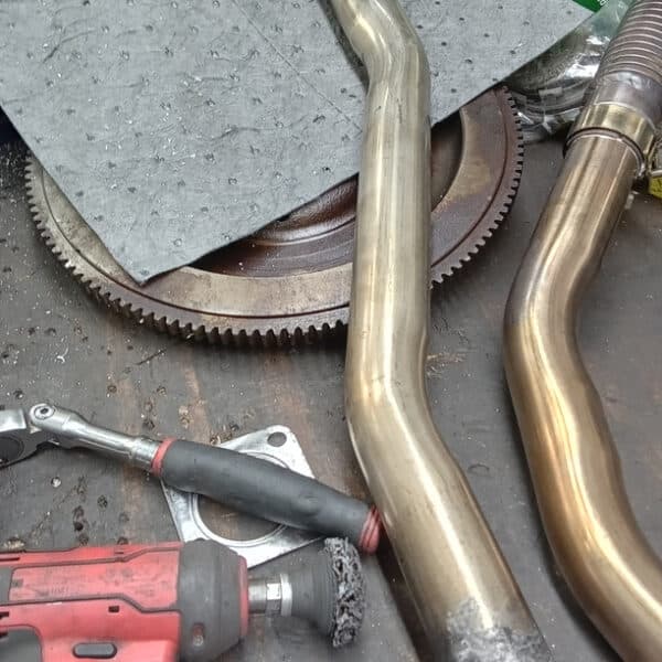 080426 1959 Jaguar MkIX Exhaust refit 5