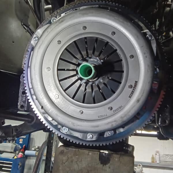 080426 1959 Jaguar MkIX engine and gearbox refit 11