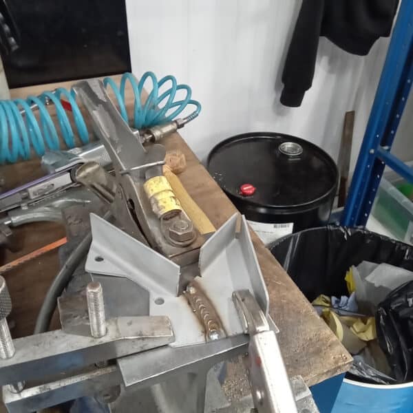 080426 1970 Aston Martin DBS Vantage engine bay and restored parts 23