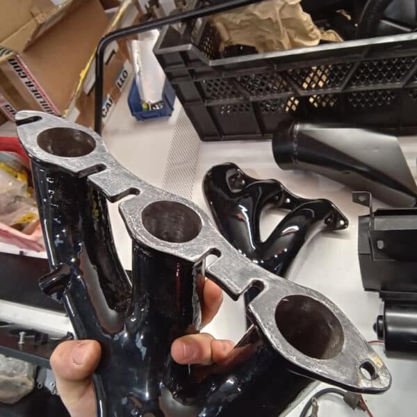 080426 1970 Aston Martin DBS Vantage engine bay and restored parts 31