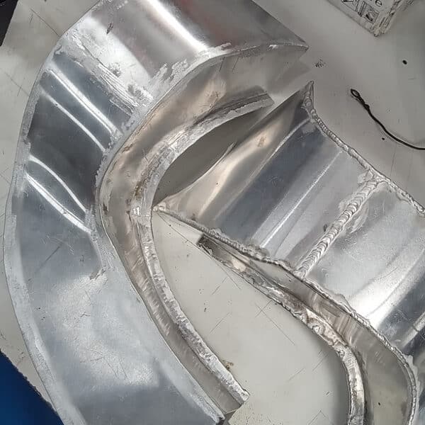 080426 1970 Aston Martin DBS Vantage engine bay and restored parts 4