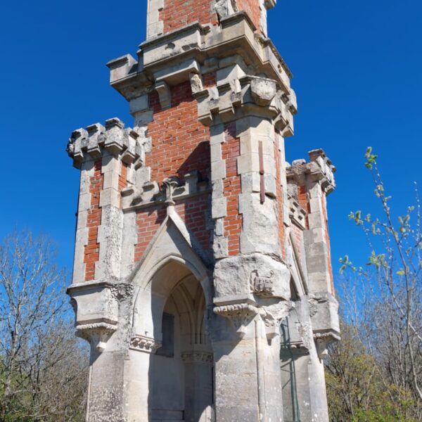 080426 Spitfire by the fallen Spitfire memorial 1