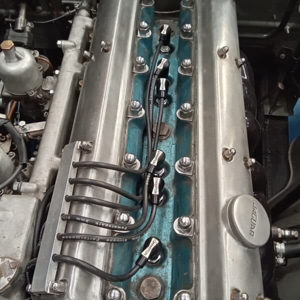 090426 1959 Jaguar MkIX HT Leads 5