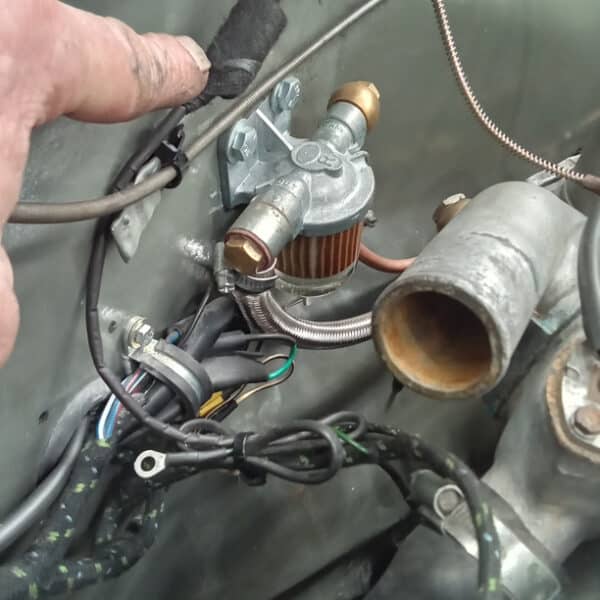 090426 1959 Jaguar MkIX New Distributor 11