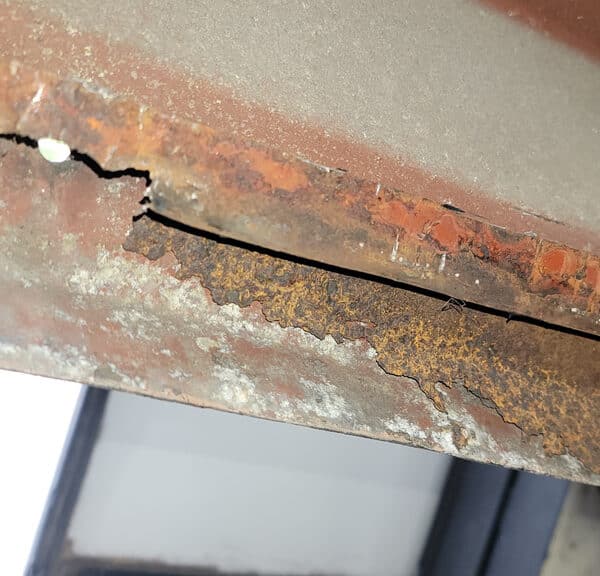 090426 1970 Aston Martin DBS Vantage Boot Repairs 3