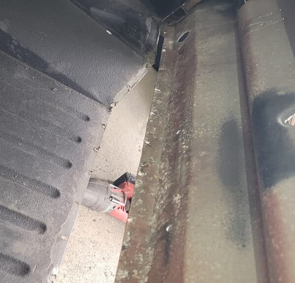 090426 1970 Aston Martin DBS Vantage Boot Repairs 5