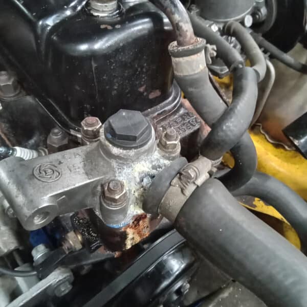 090426 1978 MGB GT Inspection 19