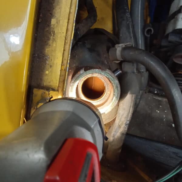 090426 1978 MGB GT Inspection 21