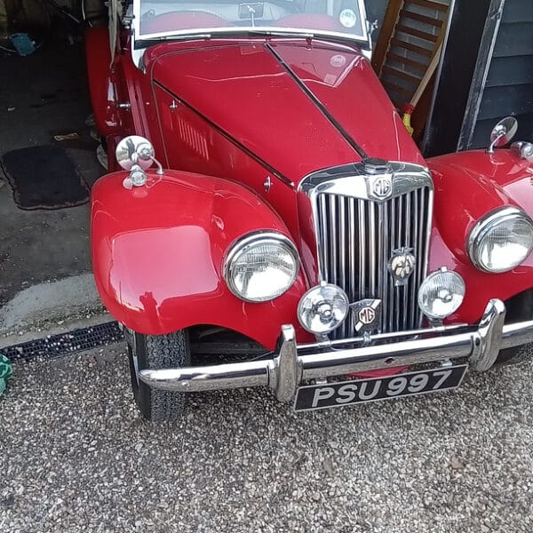 100426 1954 MG TF Reported Fuel Leak and Repair at Customers House 4