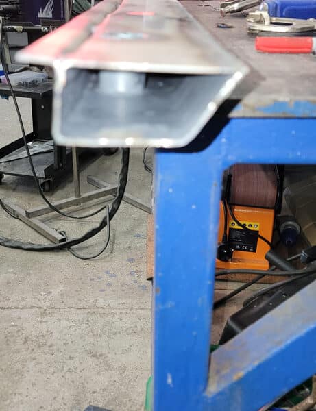 100426 1970 Aston Martin DBS Bumper Bar 3