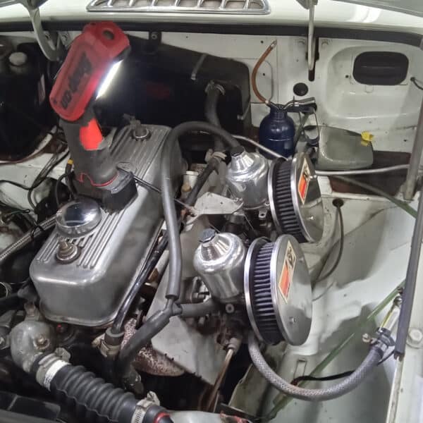 100426 1973 MGB GT Carb Tune 2 4