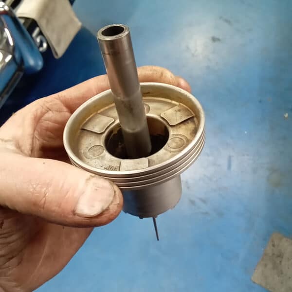 100426 1973 MGB GT Carb Tune 2 5