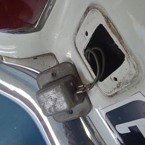 100426 1973 MGB GT MOT check over 11