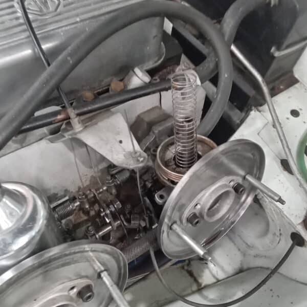 100426 1973 MGB GT MOT check over 2